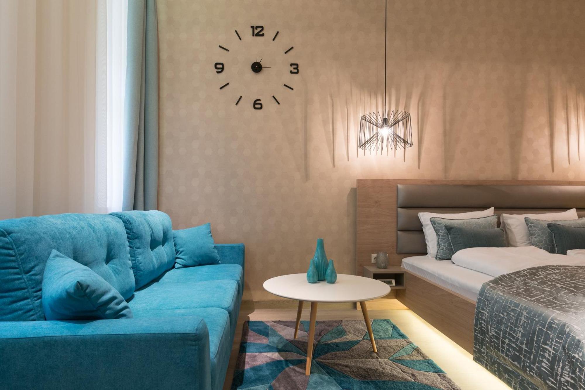 Paulay Deluxe Suites By Corall Budapest Exterior photo