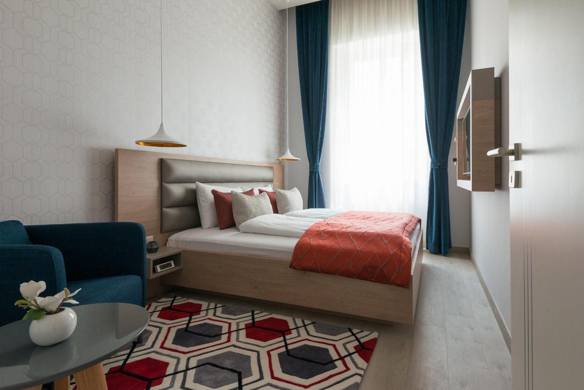 Paulay Deluxe Suites By Corall Budapest Exterior photo